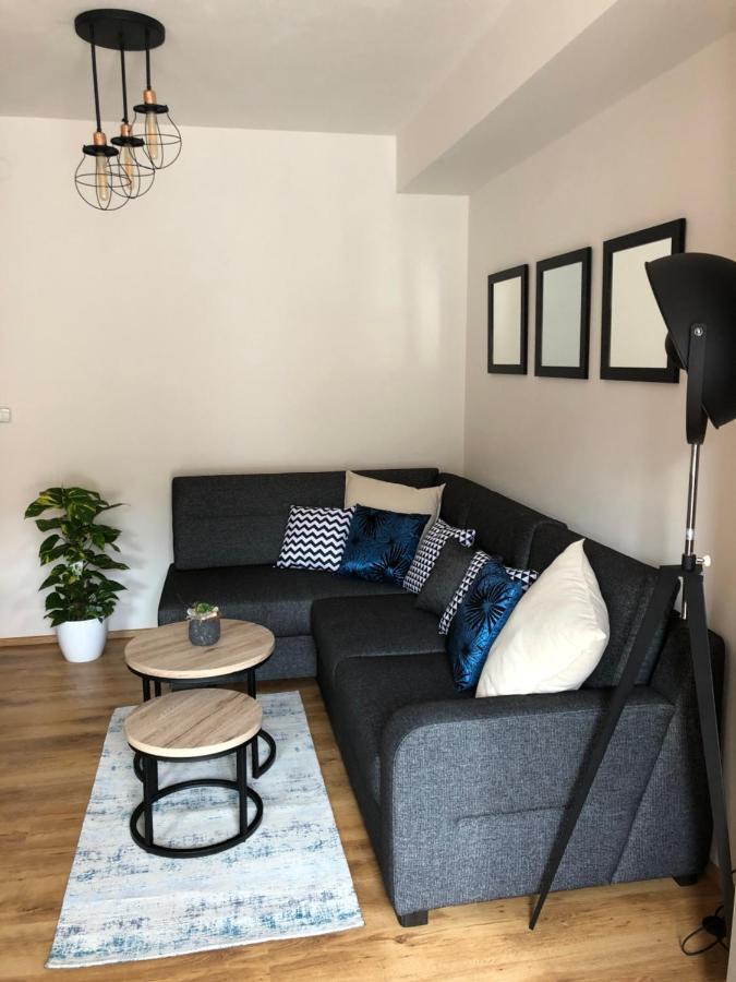 Apartmany Konevova Mikulov Exterior photo